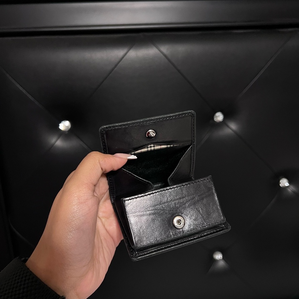 Burberry Black Leather Wallet - Picture 3 of 6